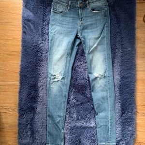 Vigoss Mid Rise Destroyed Jeans, Size 4, Skinny
